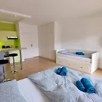 Nora S 5 - Panoramic Terrace & Bio Garden Appartamento Merano