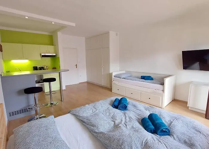 Nora S 5 - Panoramic Terrace & Bio Garden Apartament Meran